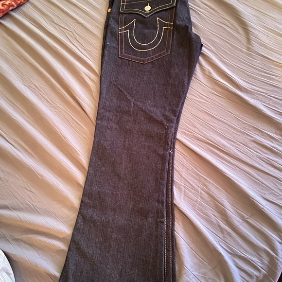 BRAND NEW!! True Religion Jeans - Picture 3 of 4